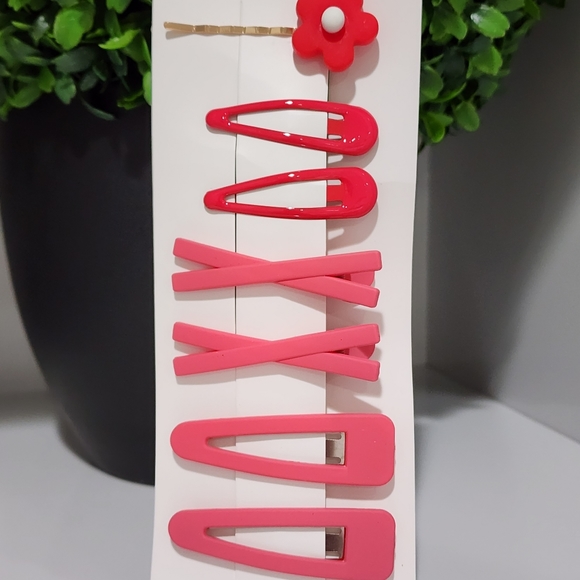 NWT Set of 7 Solid Color Hair Clips - Picture 5 of 12